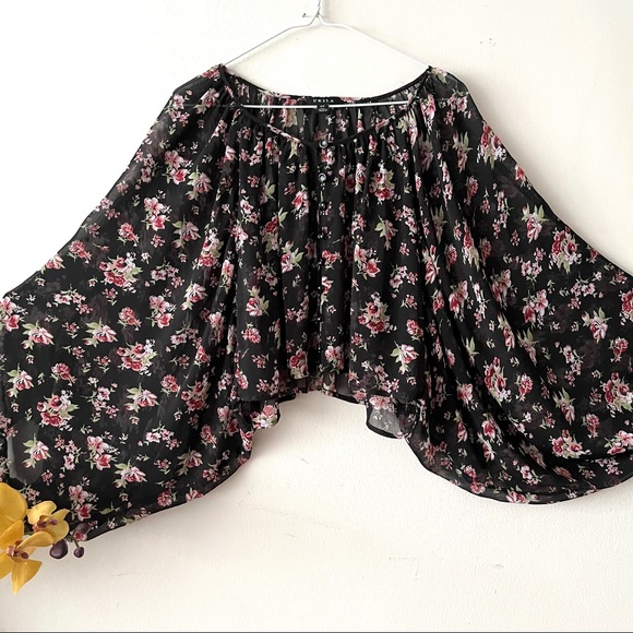 Floral balloon sleeve blouse - Picture 2 of 9